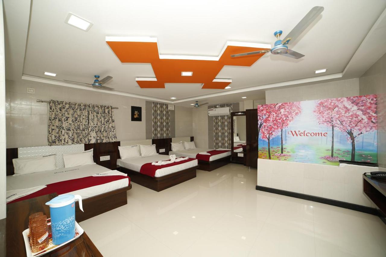 Hotel Akash Residency Rāmeswaram Esterno foto